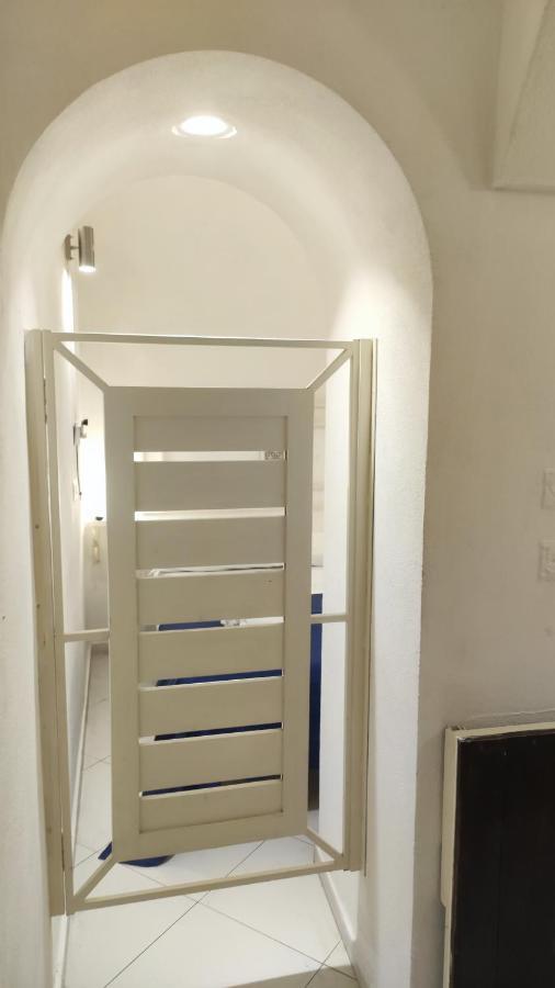 Piccola Maison Nel Centro Di Napoli ภายนอก รูปภาพ